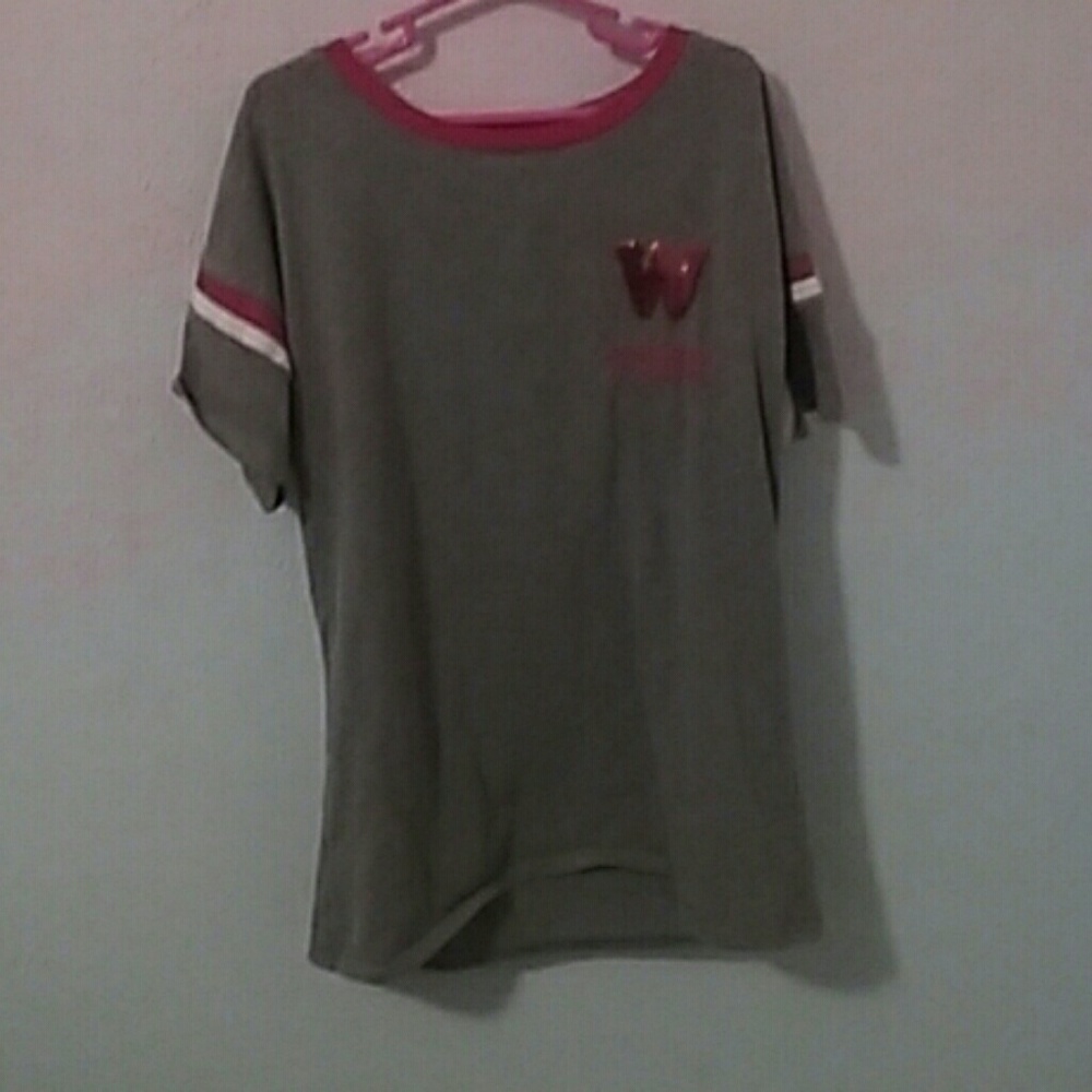 Vs pink Wisconsin Badgers tee